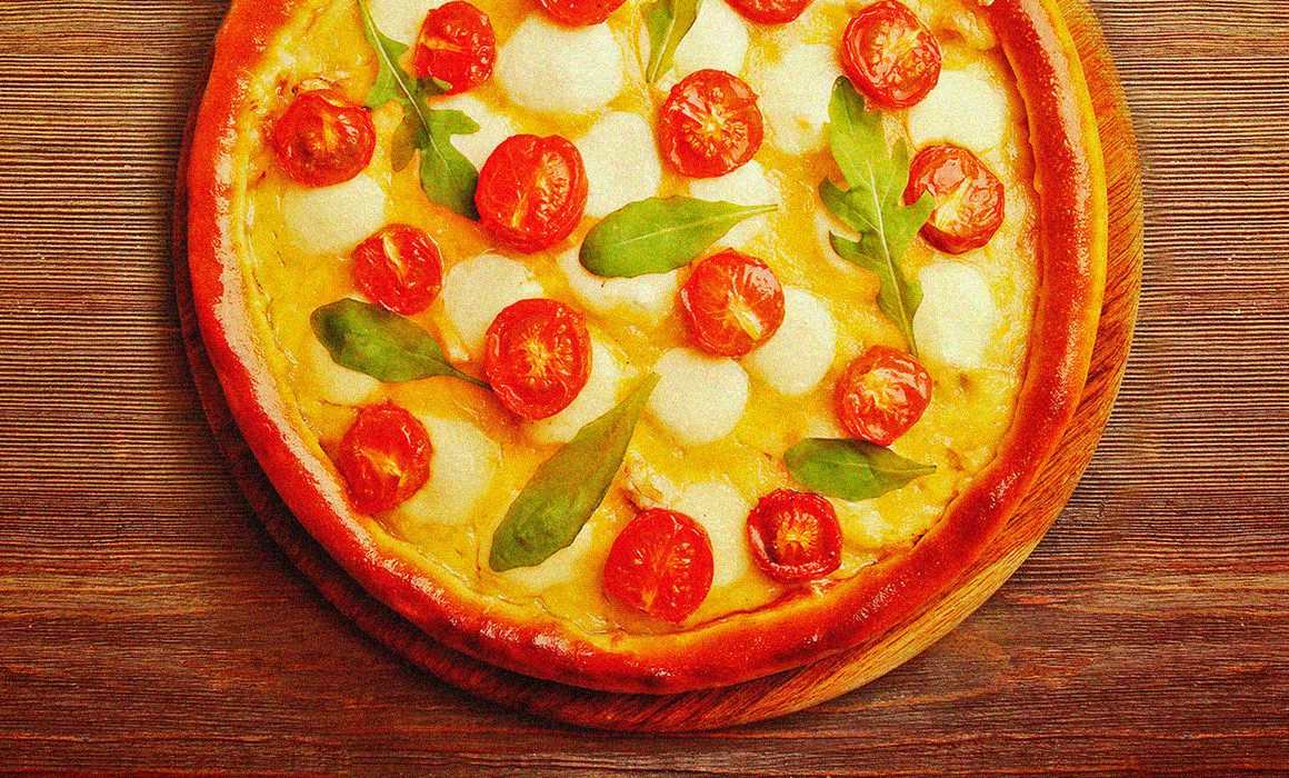 Cheesy Garlic Pizza